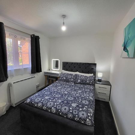 Delight Apartment, Close To Excel, London City Airport & O2! Dış mekan fotoğraf