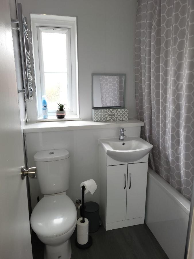 Delight Apartment, Close To Excel, London City Airport & O2! Dış mekan fotoğraf