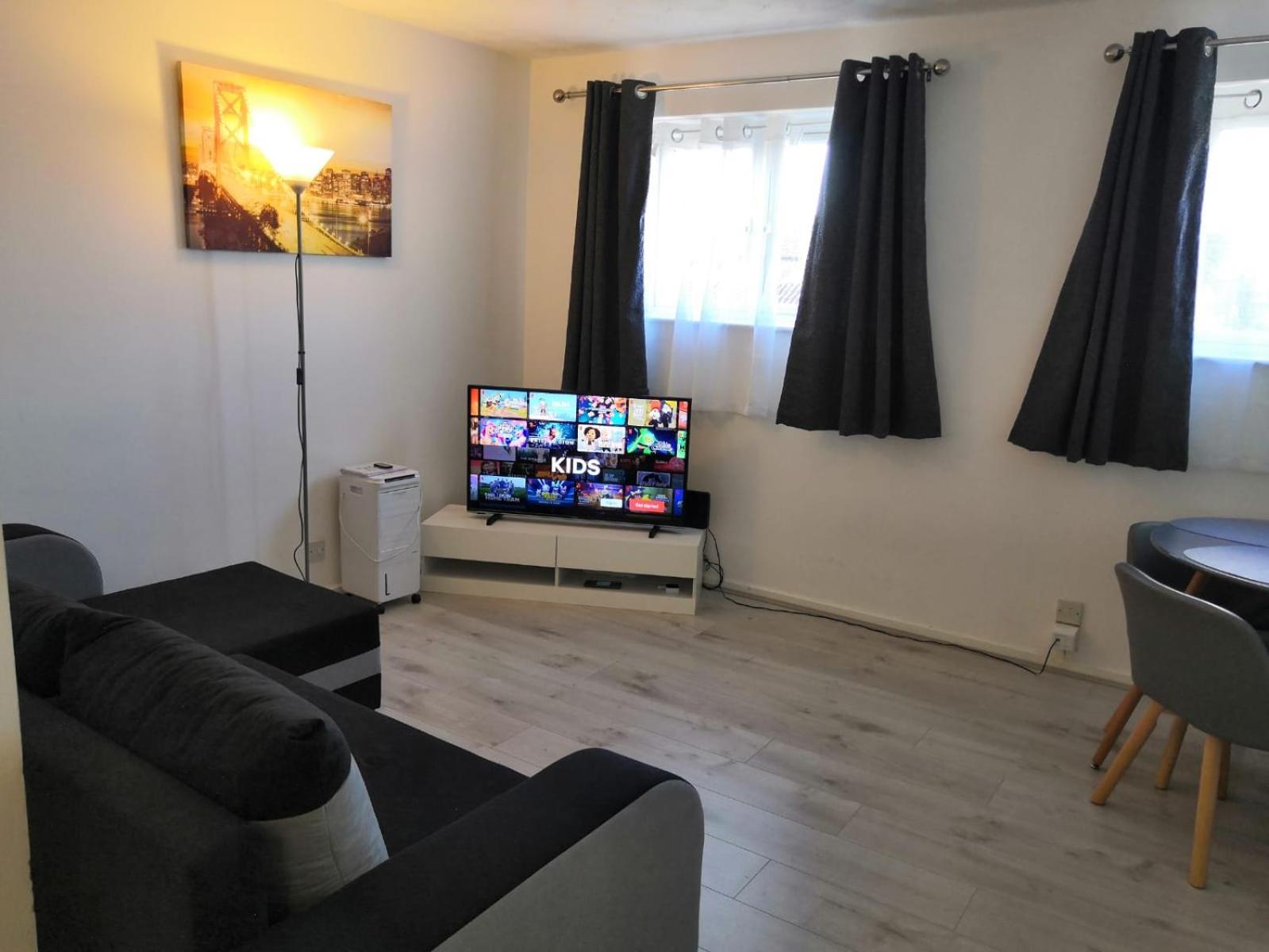 Delight Apartment, Close To Excel, London City Airport & O2! Dış mekan fotoğraf